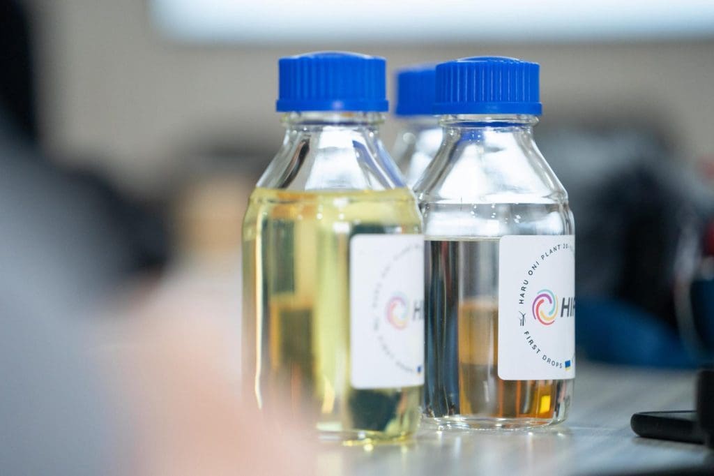 Green light for zero-carbon fuels