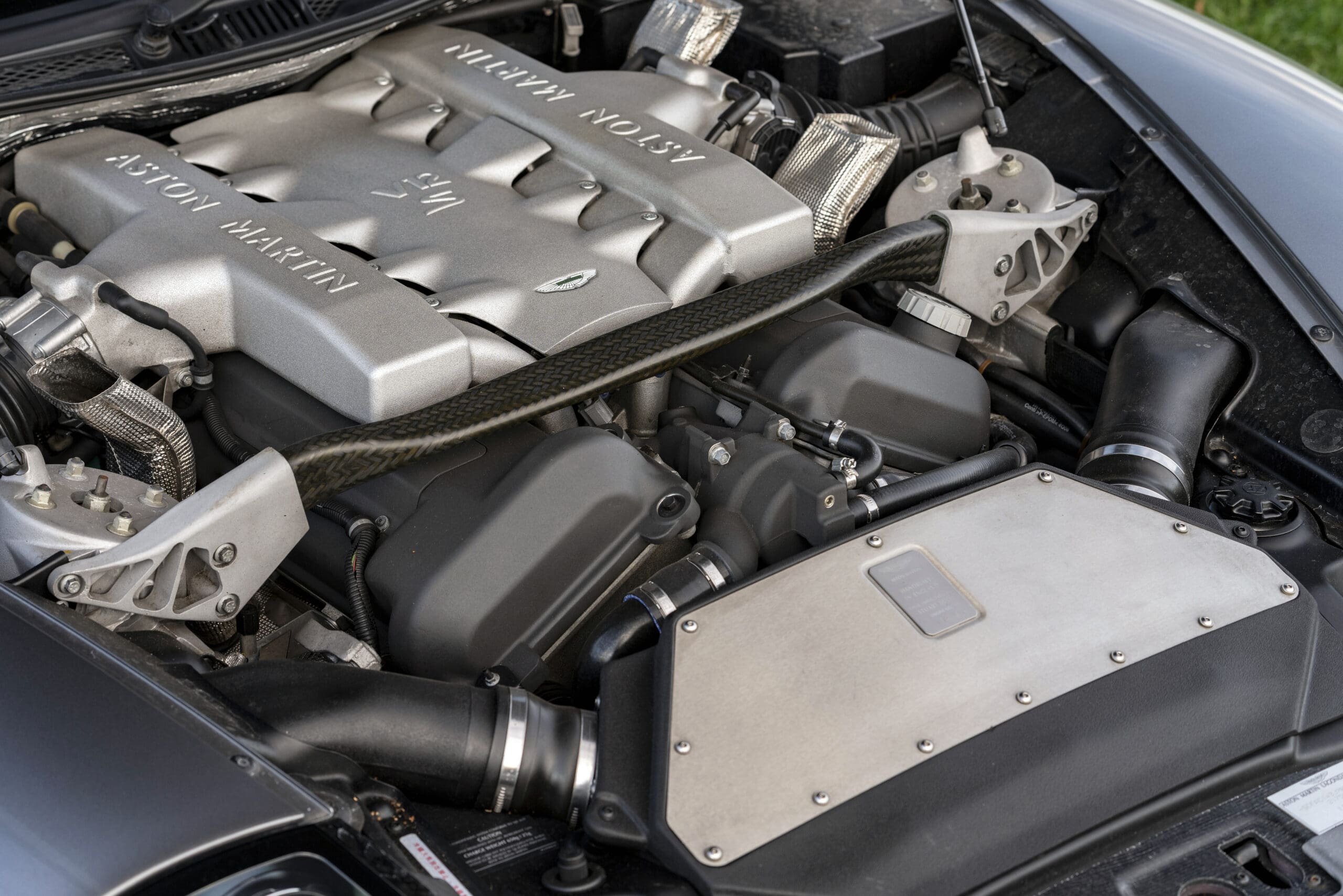 Aston Martin confirms ‘new’ V12 Aston Martin confirms ‘new’ V12