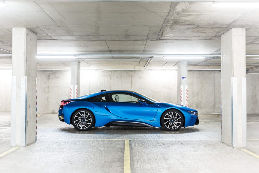 Man Maths: BMW i8