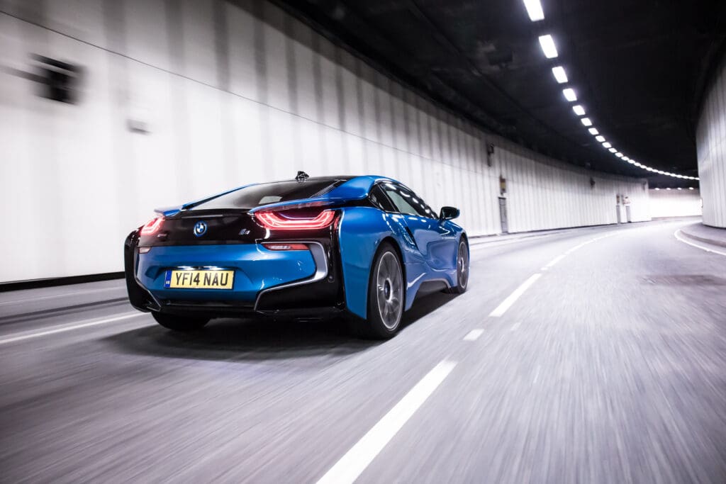 Man Maths: BMW i8